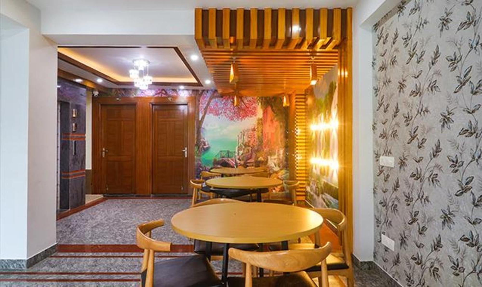 Fabhotel Star Corporate Suite Gurgaon Exterior foto